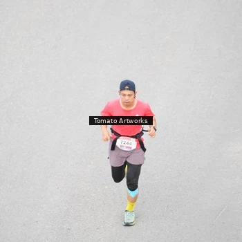 Runner Photo 9024345