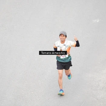 Runner Photo 9024407