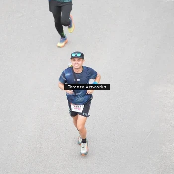 Runner Photo 9024536