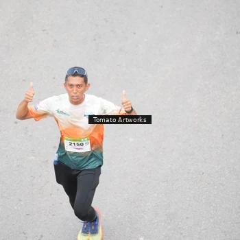 Runner Photo 9024551