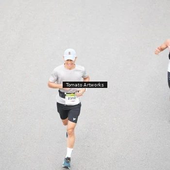 Runner Photo 9024618