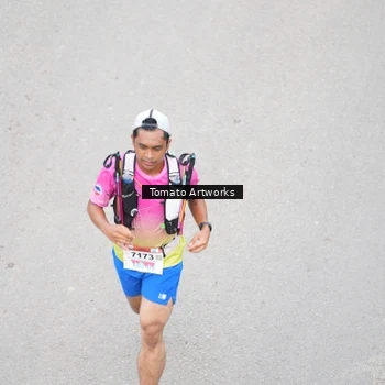 Runner Photo 9024640