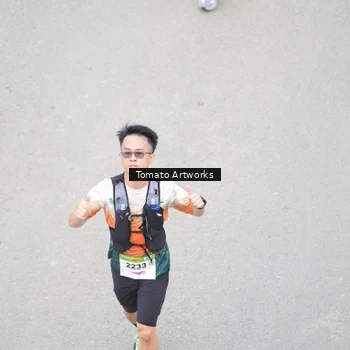 Runner Photo 9024670