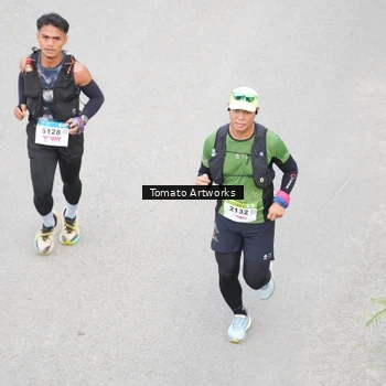 Runner Photo 9024818