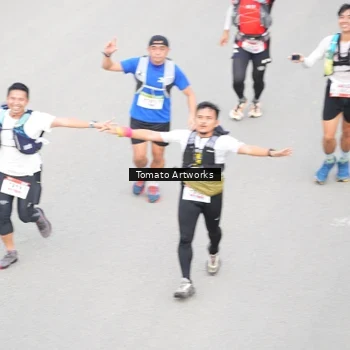Runner Photo 9024899