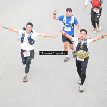 Runner Photo 9024910
