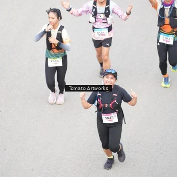Runner Photo 9025025