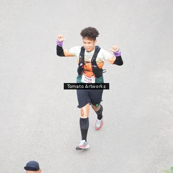 Runner Photo 9025035
