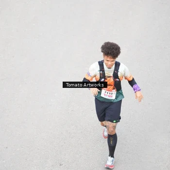 Runner Photo 9025042