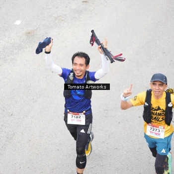Runner Photo 9025066
