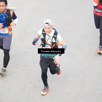 Runner Photo 9025073