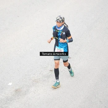 Runner Photo 9025190