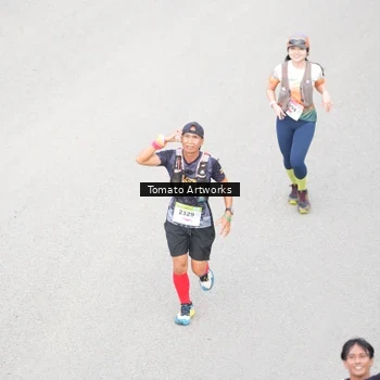 Runner Photo 9025202