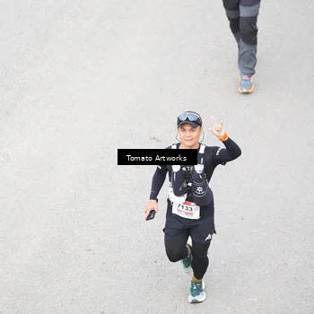 Runner Photo 9025293