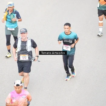 Runner Photo 9025339