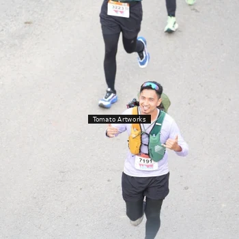 Runner Photo 9025363