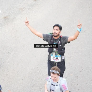 Runner Photo 9025373