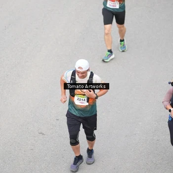 Runner Photo 9025576