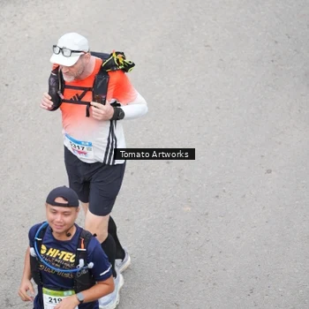 Runner Photo 9025595