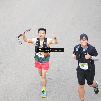 Runner Photo 9025715