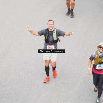 Runner Photo 9025823