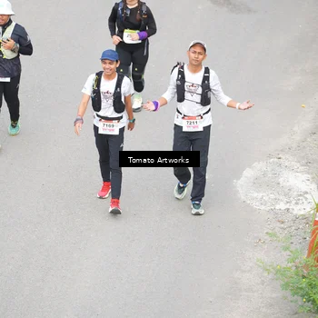 Runner Photo 9025992