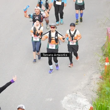 Runner Photo 9026000