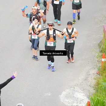 Runner Photo 9026003