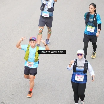 Runner Photo 9026060