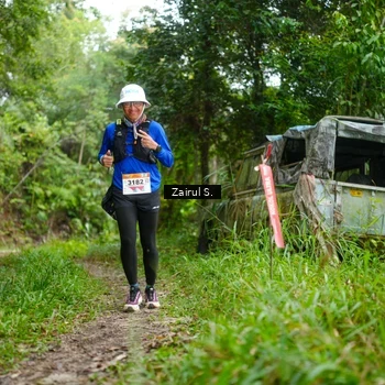 Runner Photo 9028155