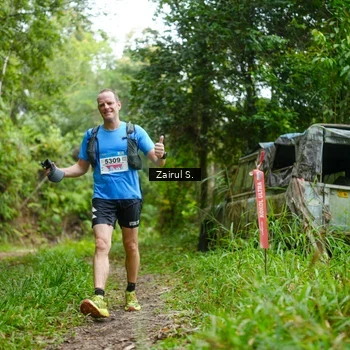 Runner Photo 9028532