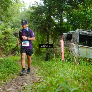 Runner Photo 9028810