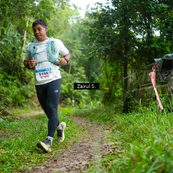 Runner Photo 9030109