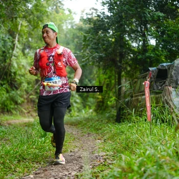 Runner Photo 9030110