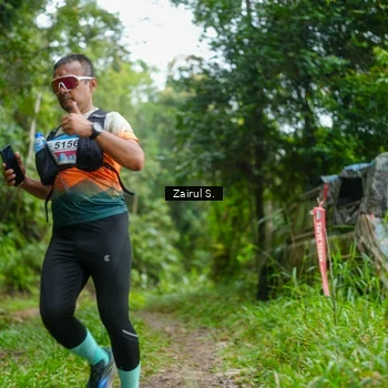 Runner Photo 9030750