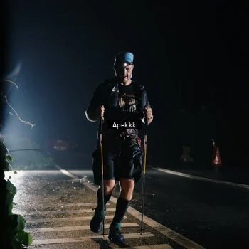 Runner Photo 9030919