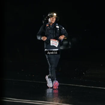 Runner Photo 9030971