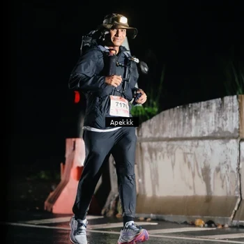 Runner Photo 9030973