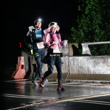 Runner Photo 9031060