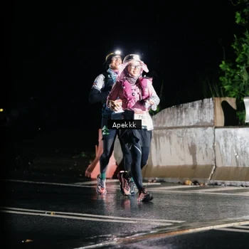 Runner Photo 9031077