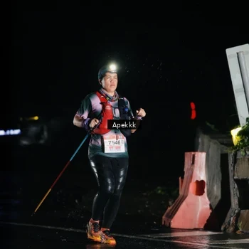 Runner Photo 9031307