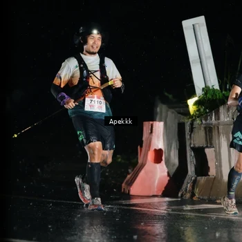 Runner Photo 9031321