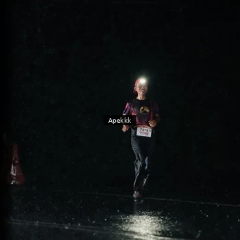 Runner Photo 9031436