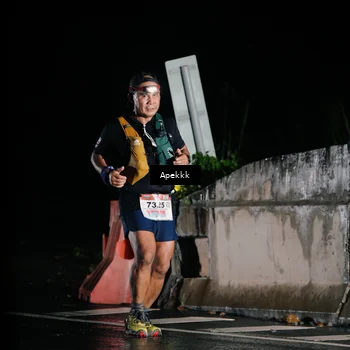 Runner Photo 9031503