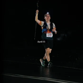 Runner Photo 9031540
