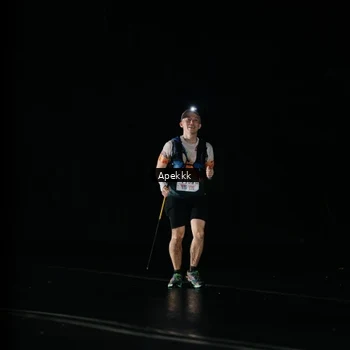 Runner Photo 9031563