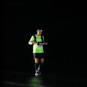 Runner Photo 9031604