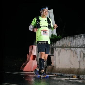 Runner Photo 9031605