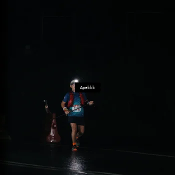 Runner Photo 9031674