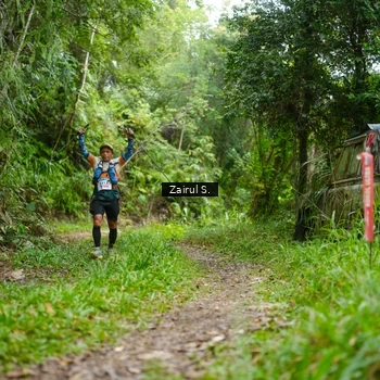 Runner Photo 9031840